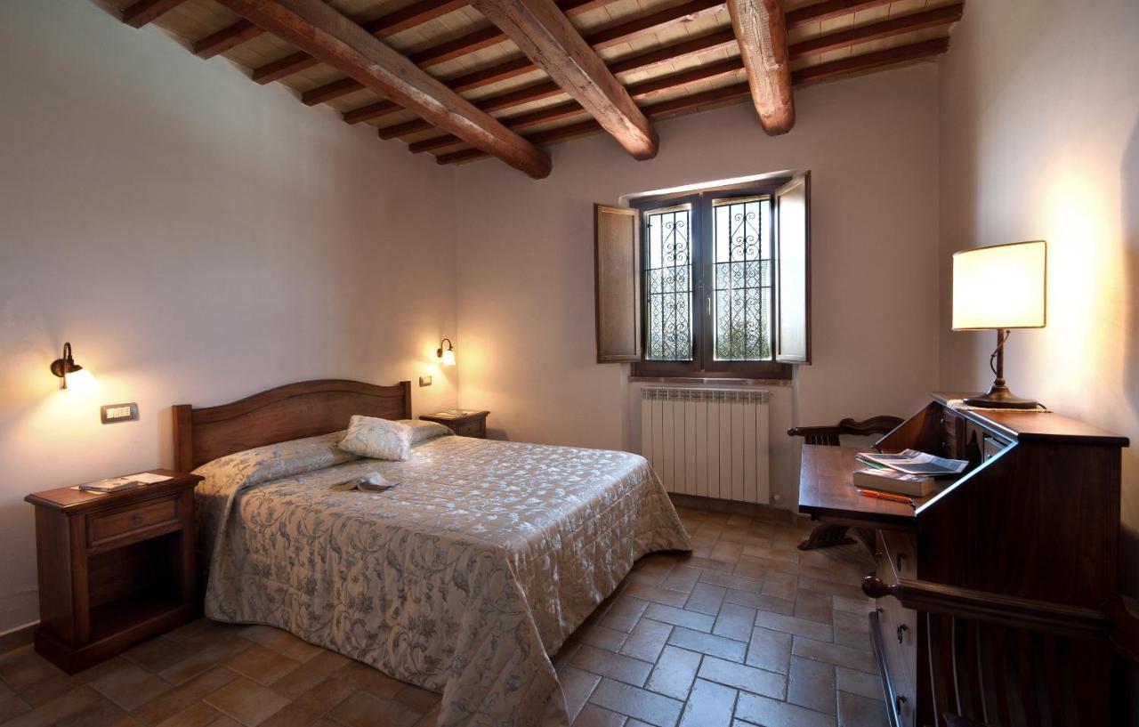 Agriturismo Fiordaliso Trevi Bagian luar foto