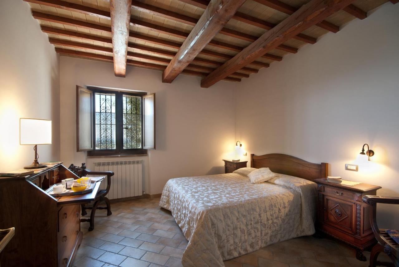 Agriturismo Fiordaliso Trevi Bagian luar foto